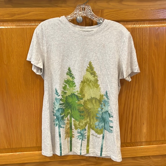 Eddie Bauer, women’s size L t-shirt, color grey with tree pattern - Picture 1 of 4